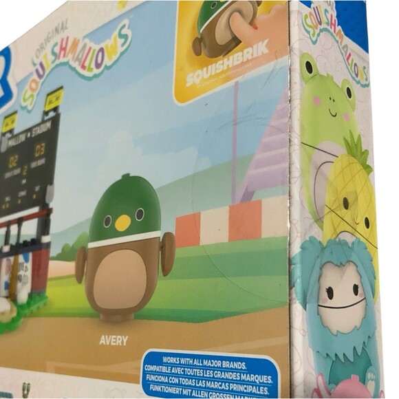 BLDR Original Squishmallows Squishbrik Avery's Ball Game 121 Pc New in Box - Picture 9 of 11
